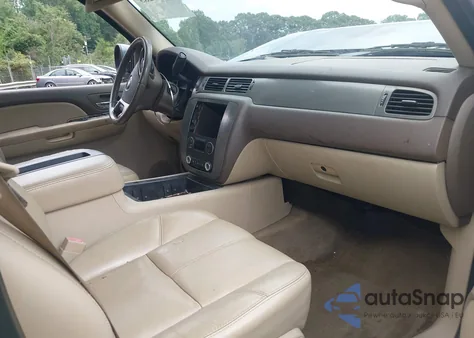 2009 Chevrolet Avalanche 1500 Lt2 from USA, damaged, VIN 3GNFK220X9G169620